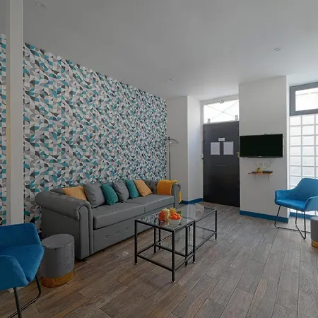 Apartment Atypical & Spacious Close To Beautiful Park Morceau *